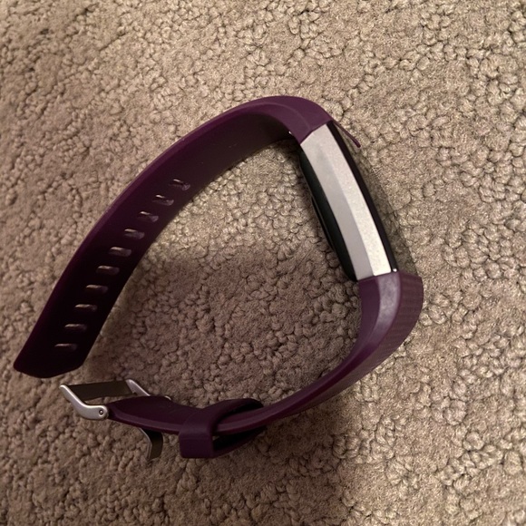 COPY - fitbit charge 2 - Picture 2 of 3